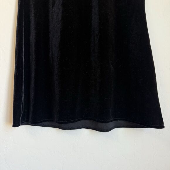 Brandy Melville Womens Whimsy Goth Velvet Sleeveless Mini Dress Black Fall Witch - Picture 11 of 14